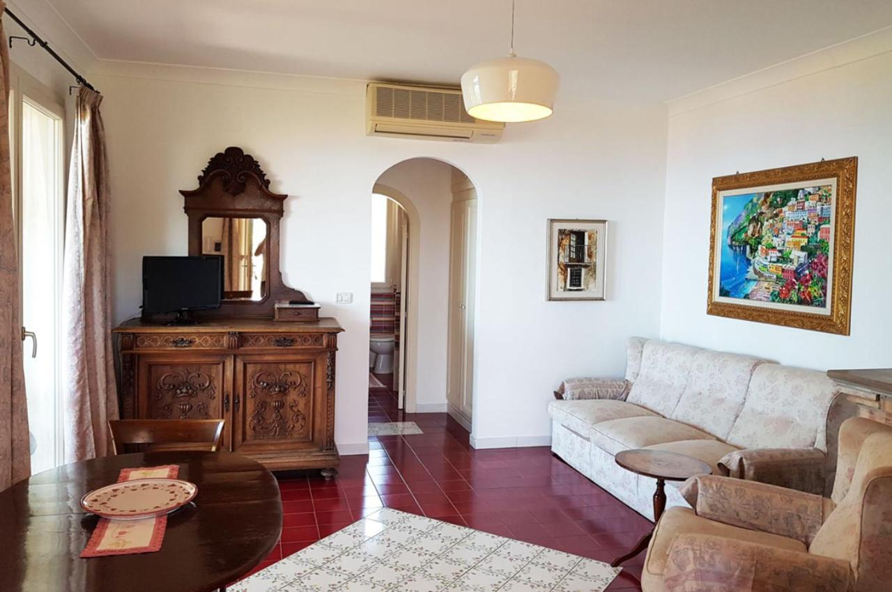 Villa Santa Sofia 阿谢亚 外观 照片